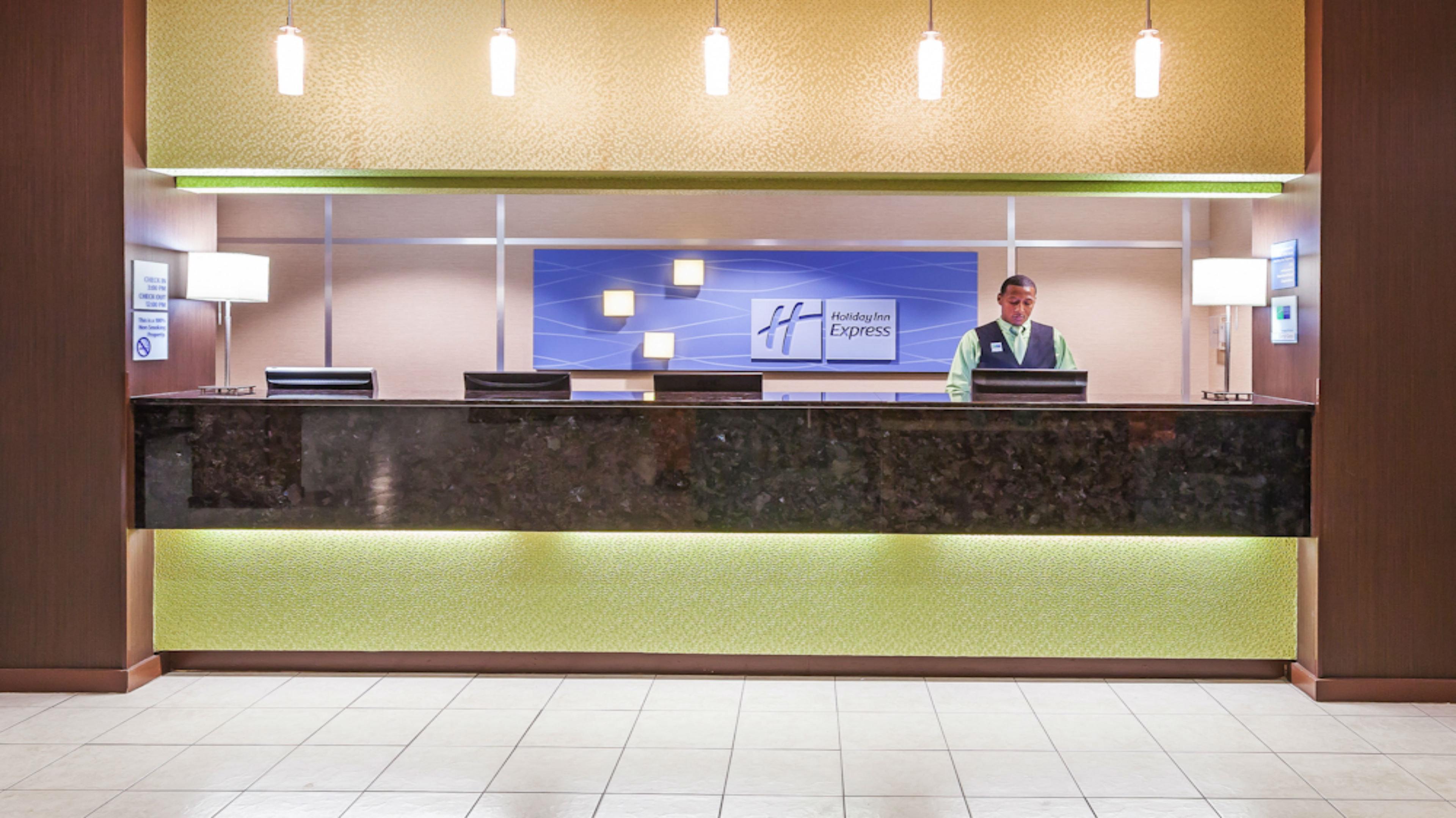Holiday Inn Express Little Rock-Airport By Ihg Bagian luar foto